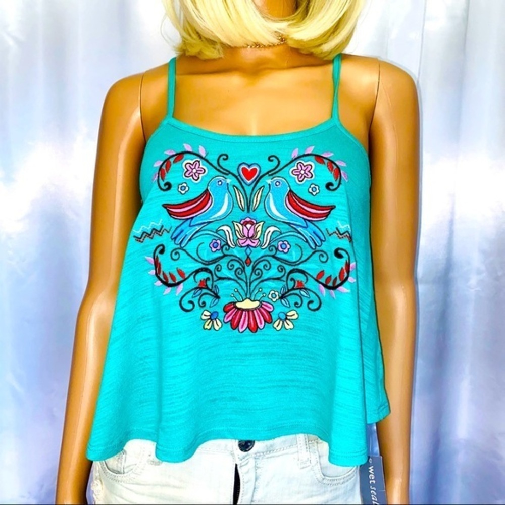 Embroidered crop top